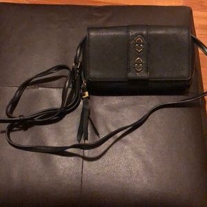 Stella & Dot cross body wallet